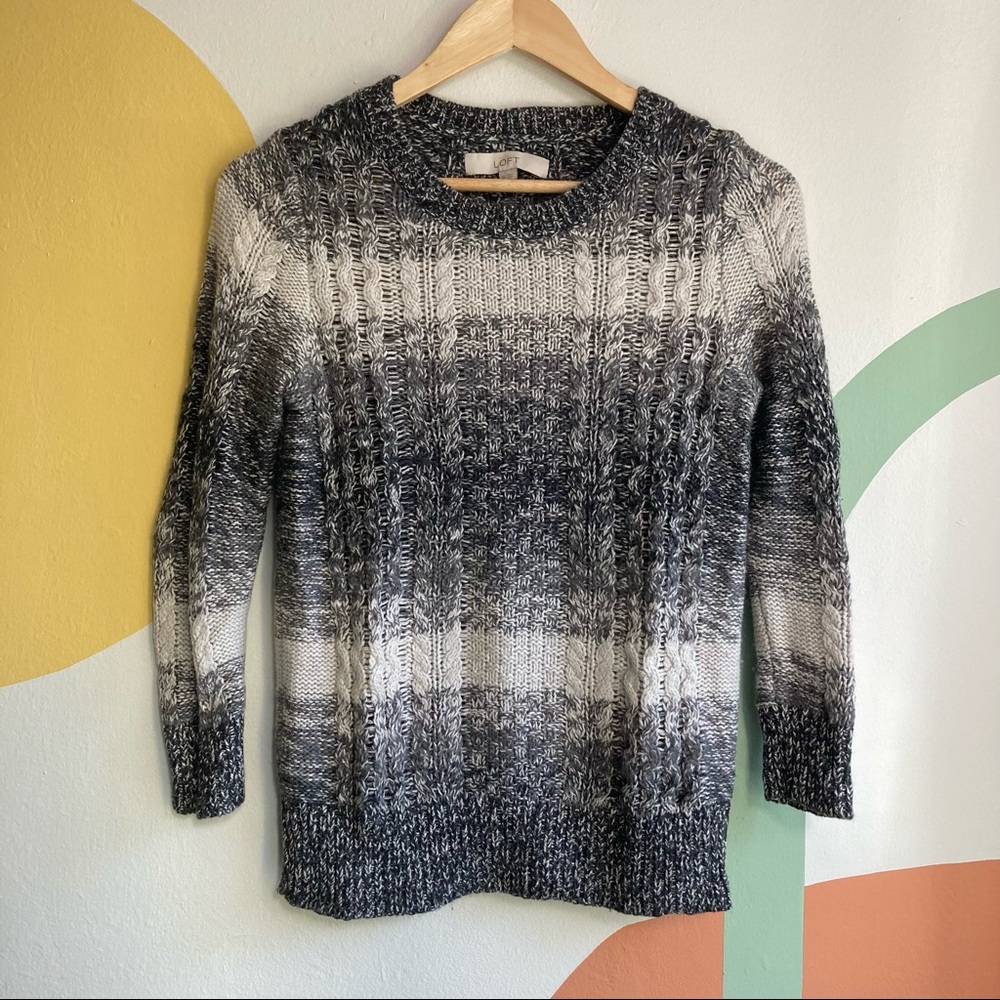 Ann Taylor LOFT knit sweater